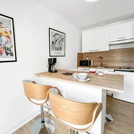 Moderne Et Lumineux En Centre-ville Appartement