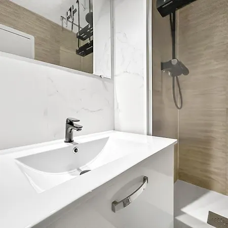 Appartement Moderne Et Lumineux En Centre-ville *