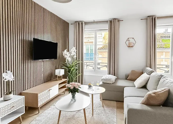 Moderne Et Lumineux En Centre-ville Poitiers