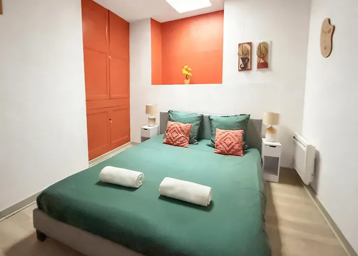 Moderne Et Lumineux En Centre-ville Poitiers