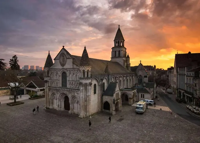 Appartement Moderne Et Lumineux En Centre-ville